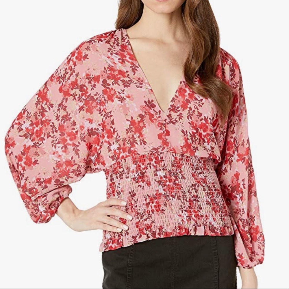 ✨NWT✨ Wayf Irene Dolman Sleeve Blouse